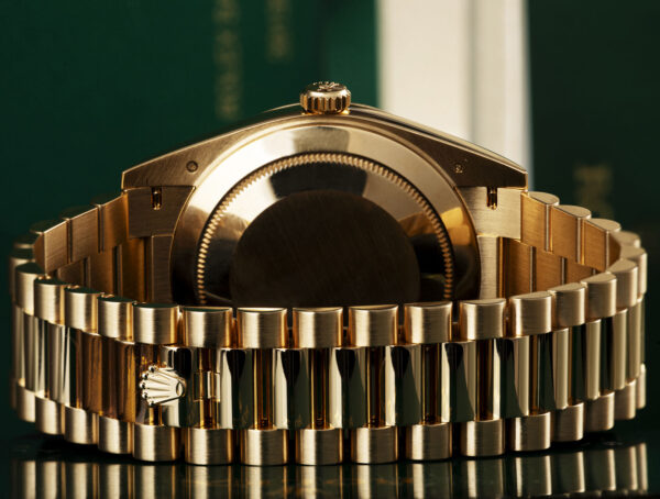 Rolex  Day-Date 40  Oyster, 40 mm, yellow gold M228238-0061