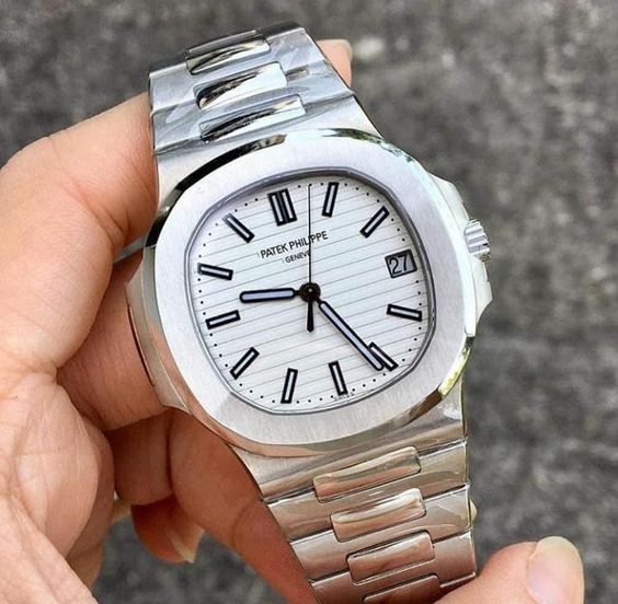 Patek Philippe Nautilus Silvery White Dial Stainless Steel Mens Watch 5711-1A-011