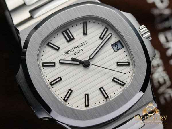 Patek Philippe Nautilus Silvery White Dial Stainless Steel Mens Watch 5711-1A-011